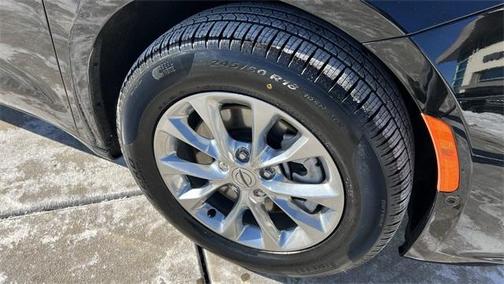 2022 Chrysler Pacifica Touring-L