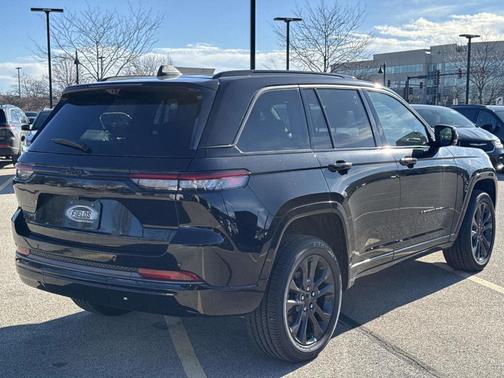 2026 Jeep Grand Cherokee Limited Reserve 4x4