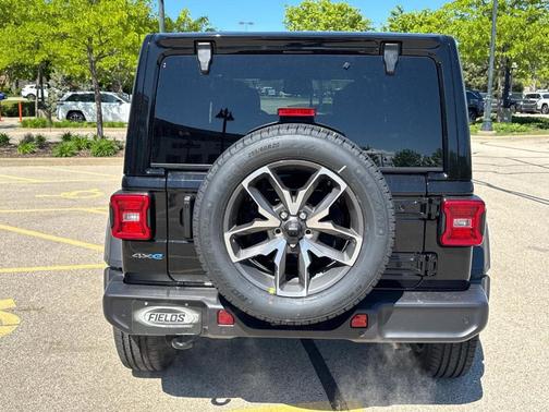 2025 Jeep Wrangler 4xe Sport