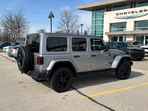2021 Jeep Wrangler Unlimited Sahara Altitude