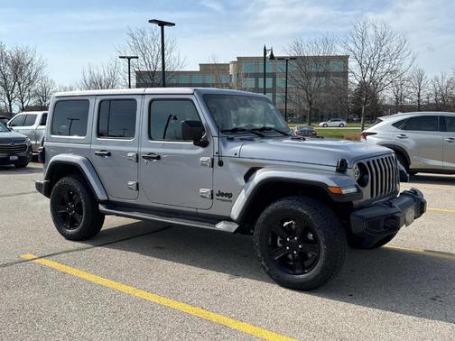 2021 Jeep Wrangler Unlimited Sahara Altitude