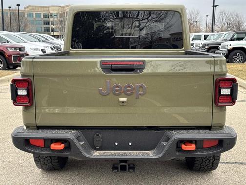 41 2026 Jeep Gladiator Mojave