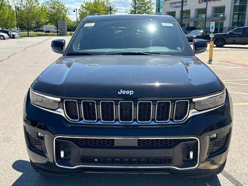 2025 Jeep Grand Cherokee Overland