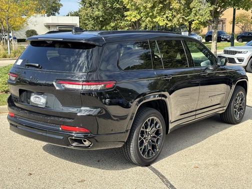 2025 Jeep Grand Cherokee L Summit