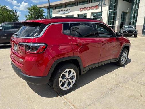 2025 Jeep Compass Latitude