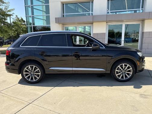 2017 Audi Q7 3.0T Premium Plus