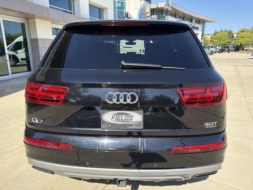 2017 Audi Q7 3.0T Premium Plus