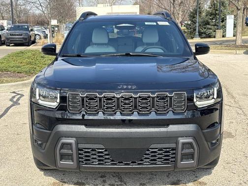 Diamond Black 2026 Jeep Cherokee LAREDO/LIMITED