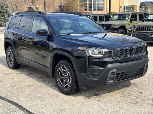 Diamond Black 2026 Jeep Cherokee LAREDO/LIMITED