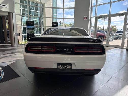 White Knuckle Clearcoat 2023 Dodge Challenger SRT Hellcat