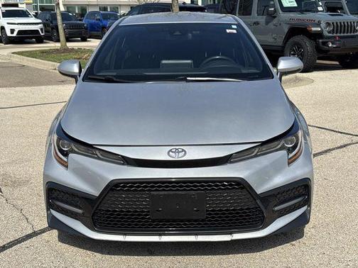 Classic Silver Metallic 2020 Toyota Corolla SE
