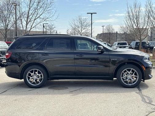 Black 2026 Dodge Durango GT HEMI V8