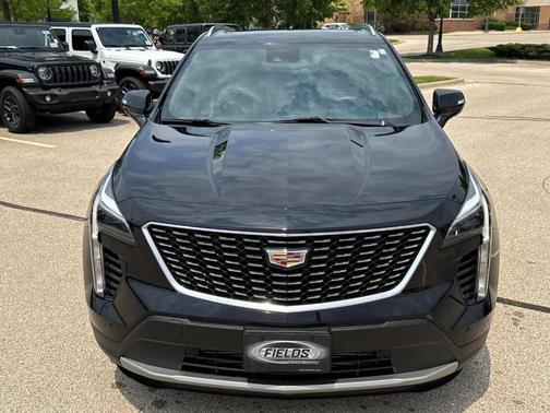 2021 Cadillac XT4 Premium Luxury