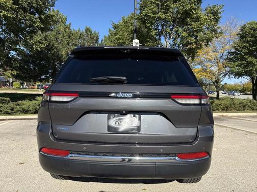 2022 Jeep Grand Cherokee 4xe Base