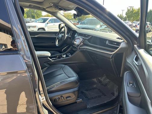2022 Jeep Grand Cherokee 4xe Base