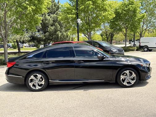 Crystal Black Pearl 2018 Honda Accord EX-L