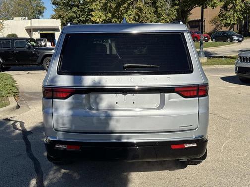 2022 Jeep Wagoneer Series I