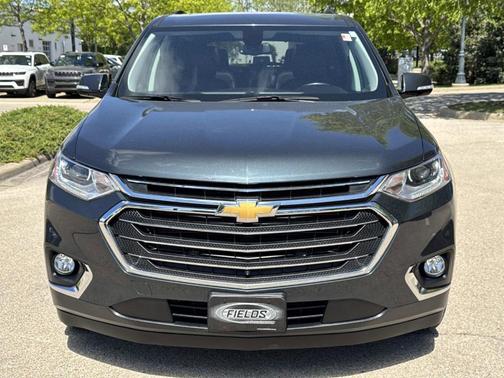 Graphite Metallic 2019 Chevrolet Traverse LT Leather