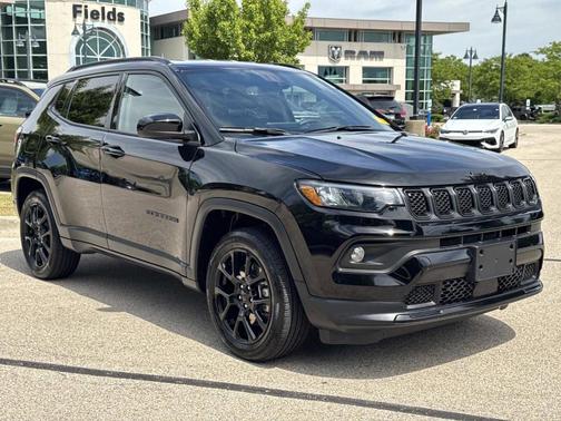 Diamond Black 2024 Jeep Compass Latitude