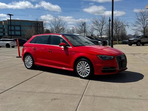 2016 Audi A3 e-tron 1.4T Premium