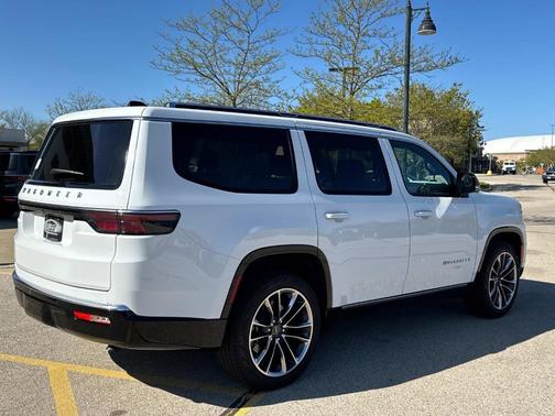 2025 Jeep Wagoneer Series III