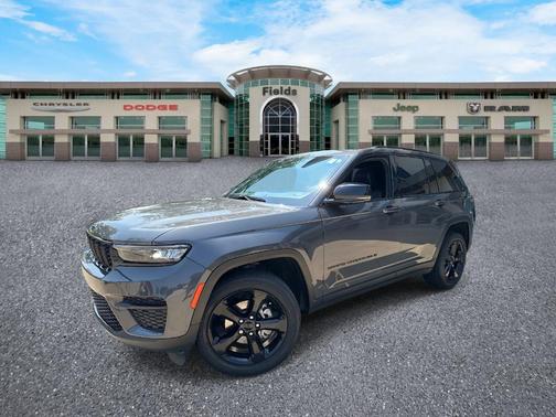 2022 Jeep Grand Cherokee Altitude
