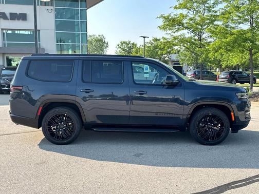 2025 Jeep Wagoneer Series II