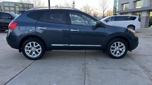 2012 Nissan Rogue SV w/SL Pkg