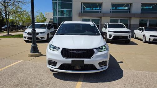 Bright White 2026 Chrysler Pacifica Select