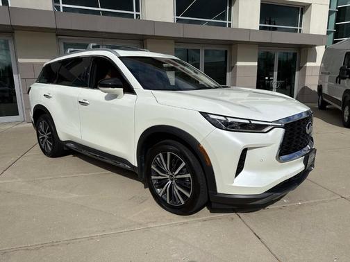 2023 INFINITI QX60 SENSORY