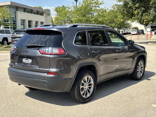 2019 Jeep Cherokee Latitude Plus