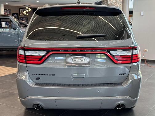 Gray 2026 Dodge Durango GT HEMI V8
