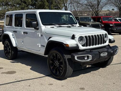 2025 Jeep Wrangler 4xe Sahara