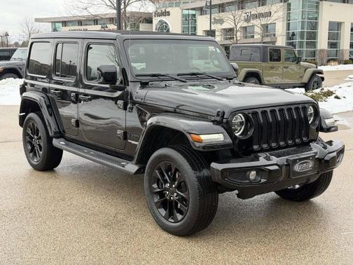 2021 Jeep Wrangler Unlimited Sahara Altitude