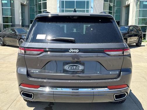 2025 Jeep Grand Cherokee Overland