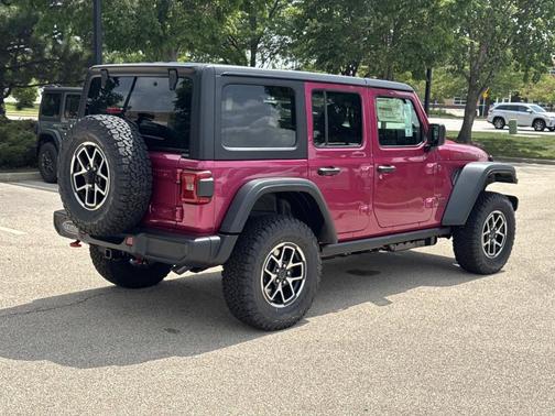Tuscadero Pearlcoat 2026 Jeep Wrangler Rubicon