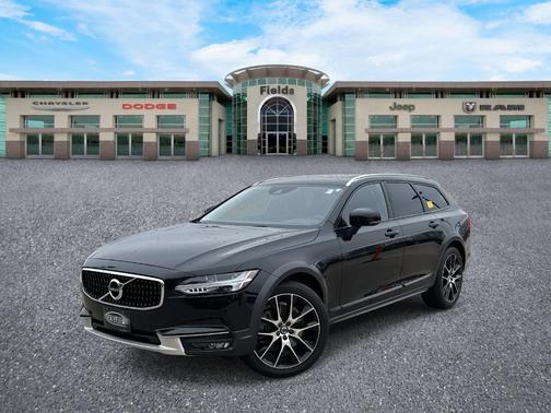 2018 Volvo V90 Cross Country T6