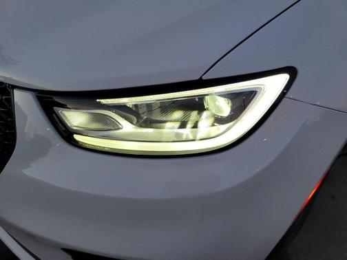2025 Chrysler Pacifica Hybrid Select