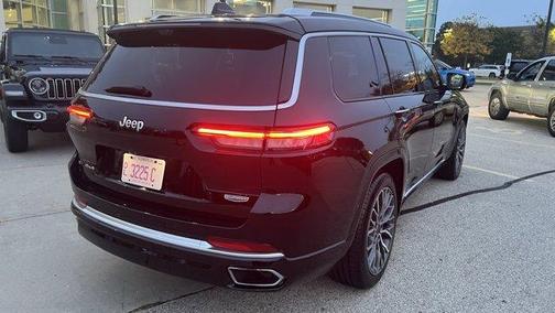 2021 Jeep Grand Cherokee L Summit