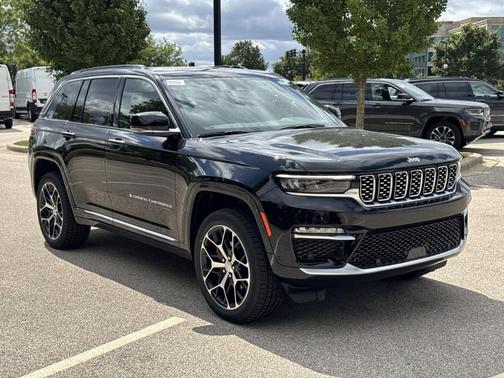2025 Jeep Grand Cherokee Summit
