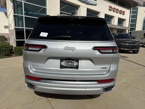 2025 Jeep Grand Cherokee L Summit