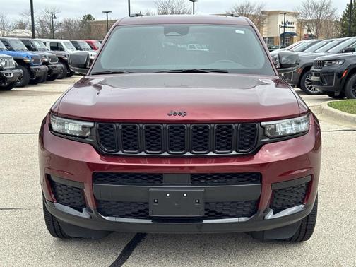 Velvet Red Pearlcoat 2023 Jeep Grand Cherokee L Laredo