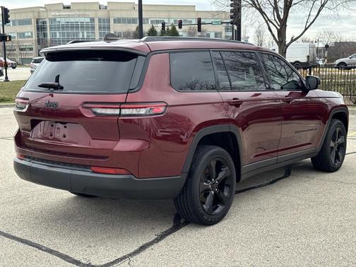 Velvet Red Pearlcoat 2023 Jeep Grand Cherokee L Laredo