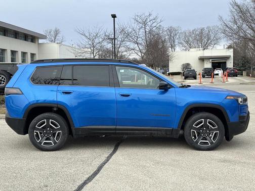 2026 Jeep Cherokee LAREDO/LIMITED