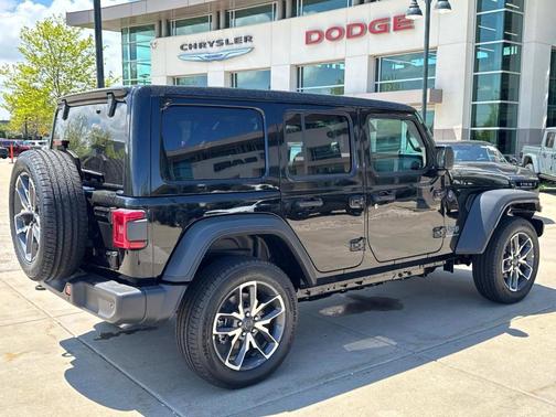2025 Jeep Wrangler 4xe Sport