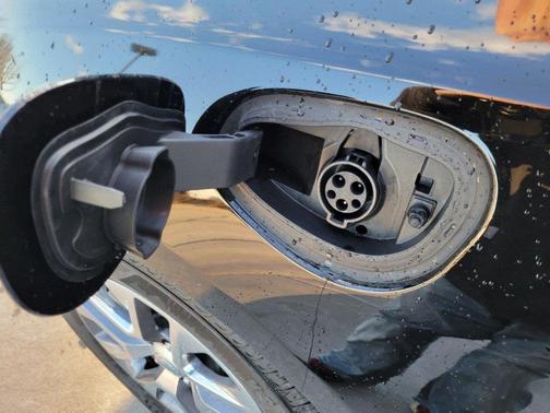 2025 Chrysler Pacifica Hybrid Pinnacle