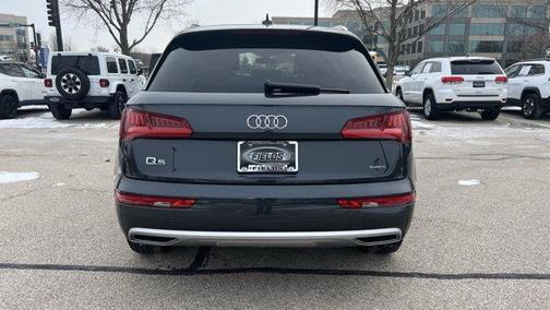 2020 Audi Q5 45 Prestige