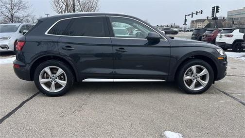2020 Audi Q5 45 Prestige