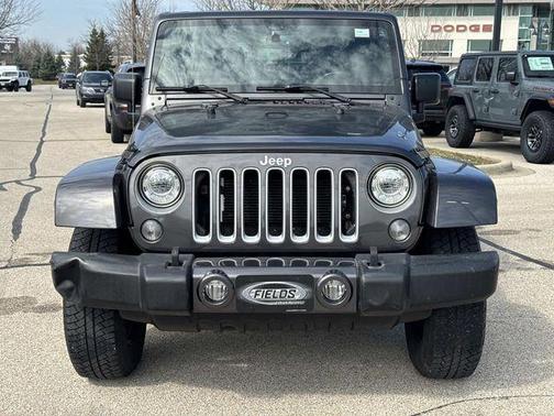 Granite Crystal Clearcoat Metallic 2018 Jeep Wrangler JK Unlimited Sahara