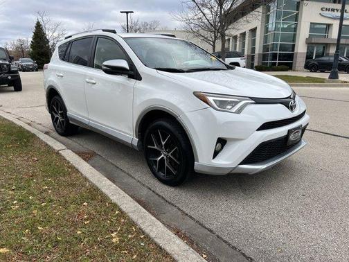 2016 Toyota RAV4 SE